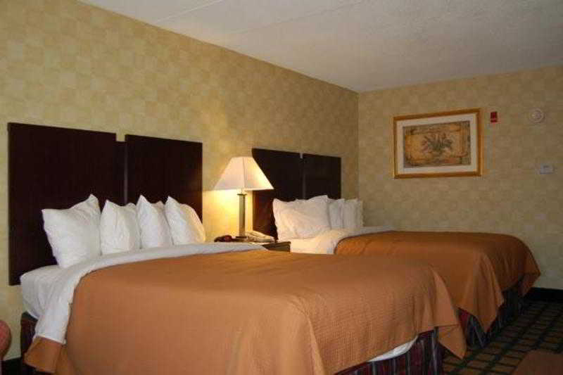 Best Western Plus Keene Hotel Habitación foto